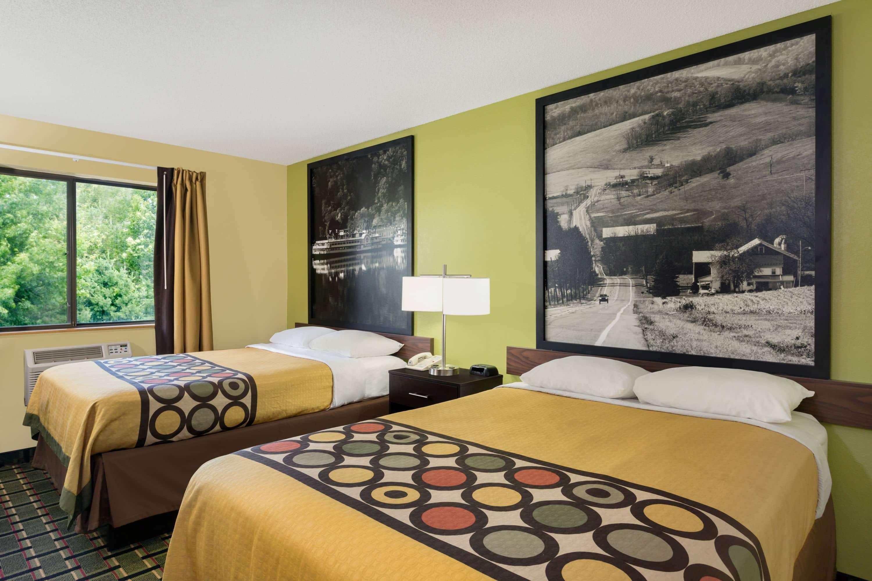 Motel Super 8 By Wyndham Marietta Exteriér fotografie