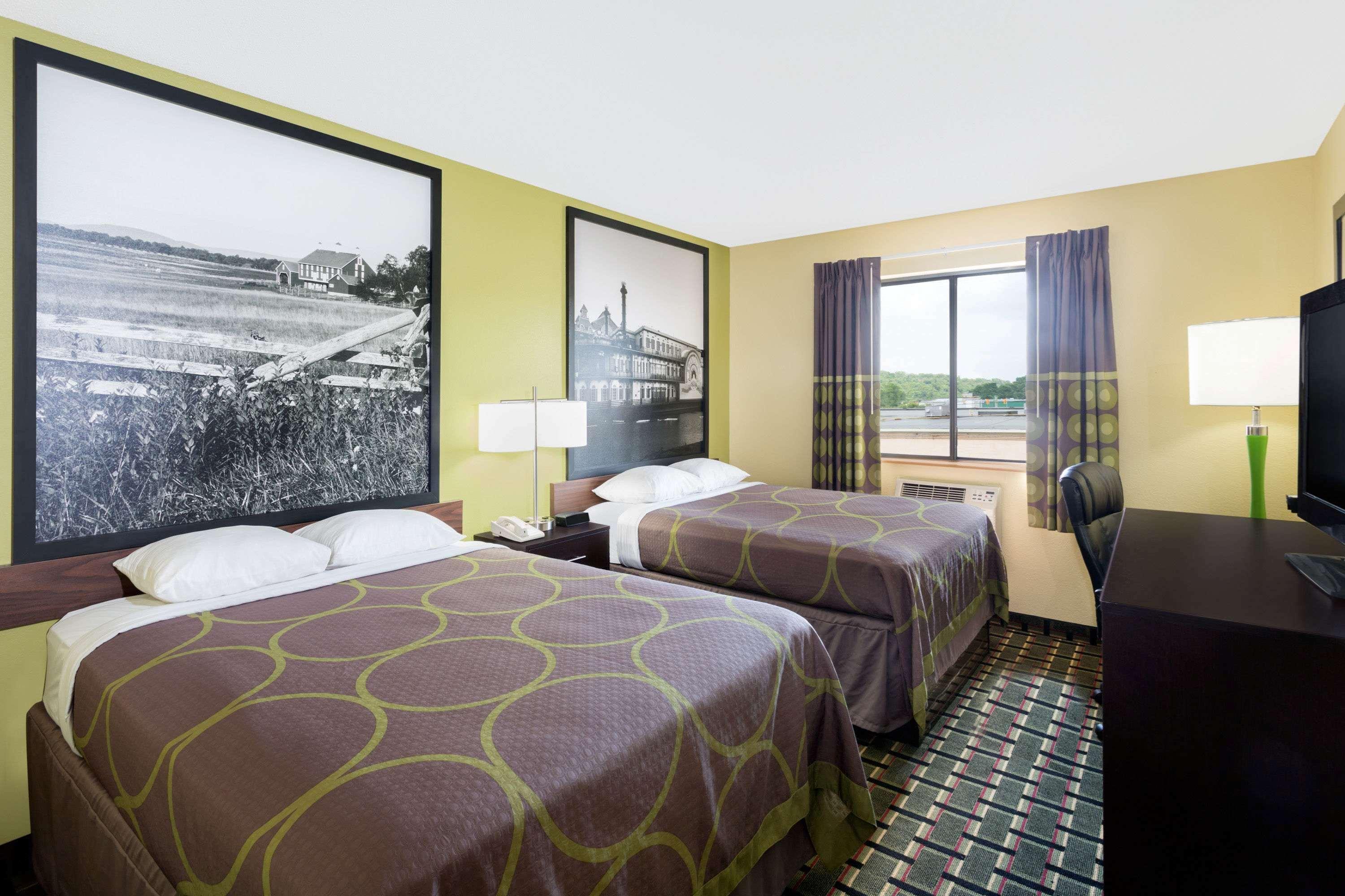 Motel Super 8 By Wyndham Marietta Exteriér fotografie